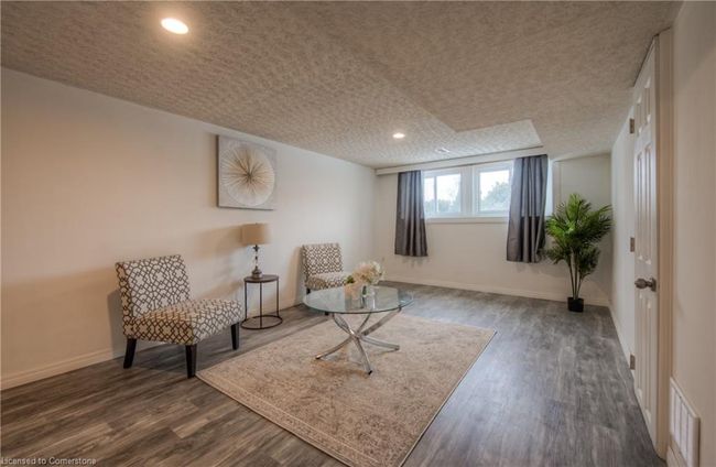 7 - 206 Green Valley Dr, Townhouse with 3 bedrooms, 2 bathrooms and 1 parking in Kitchener ON | Image 30
