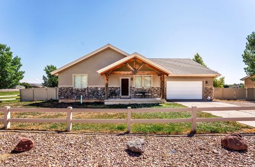 482 Delmar Way, Vernal, UT, 84078-8742 | Card Image