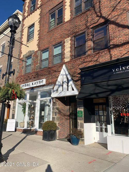 2d-271 Greenwich Ave, Greenwich, CT, 06830-6565 | Card Image