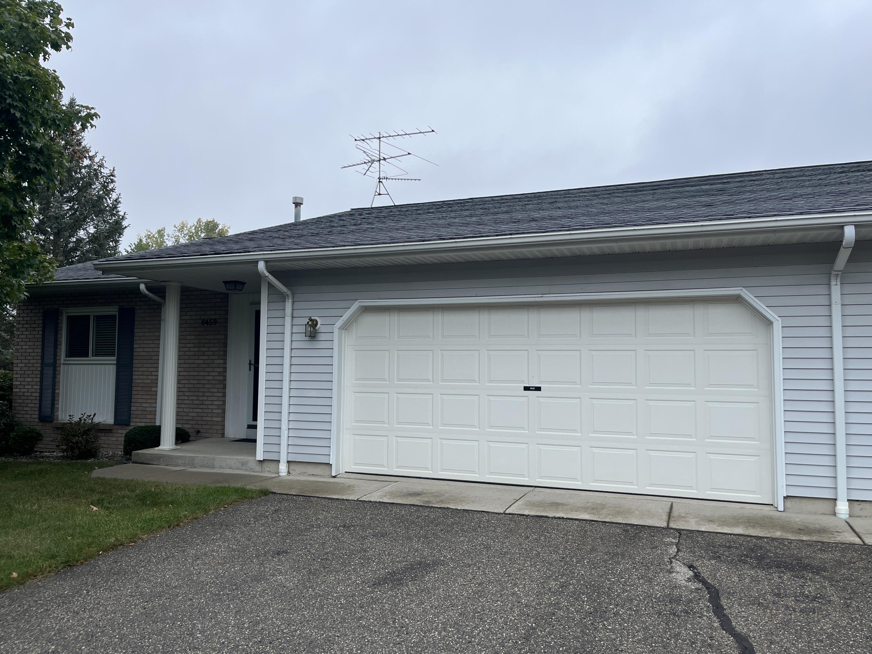 Leisure Creek Dr, Caledonia, MI 49316