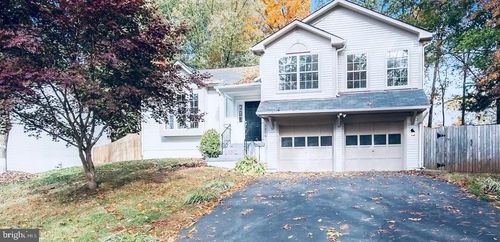 5316 Sentry Ln, WOODBRIDGE, VA, 22193-3410 | Card Image