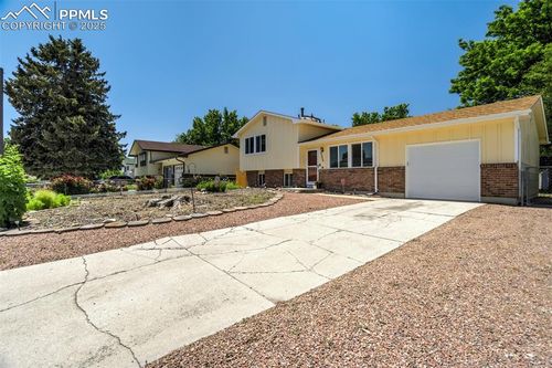 7330 Sugarloaf Ter, Fountain, CO, 80817-1423 | Card Image
