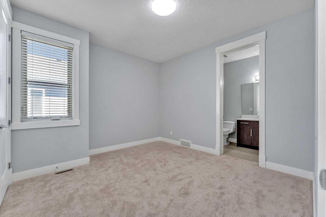 197 Kinniburgh Circle, House other with 5 bedrooms, 5 bathrooms and 6 parking in Chestermere AB | Image 31