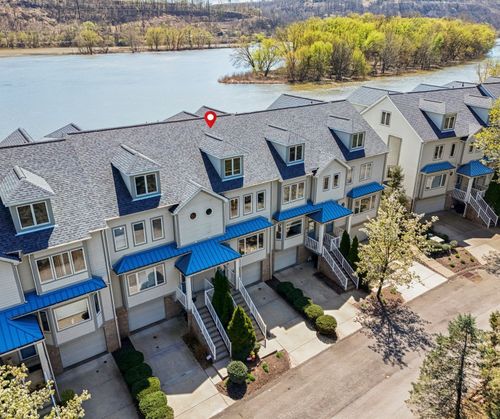 114 Saint Charles Ct, Pittsburgh, PA, 15238-2718 | Card Image