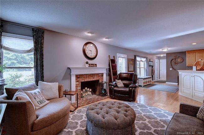 16 Hickory Ct, House other with 4 bedrooms, 3 bathrooms and null parking in Tolland CT | Image 13