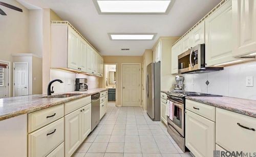 5050 Stumberg Ln, Baton Rouge, LA, 70816-6705 | Card Image
