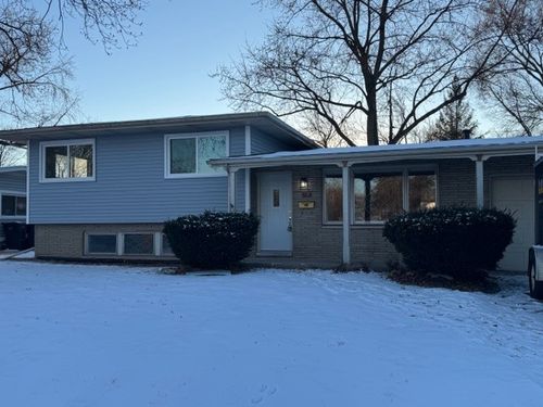 27 S Bereman Road, Montgomery, IL, 60538 | Card Image