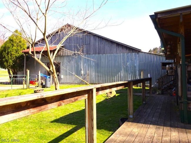 14479 Elk River Rd, House other with 2 bedrooms, 2 bathrooms and null parking in Duck WV | Image 45