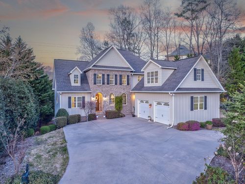 1801 Saint Ives Pl, DALTON, GA, 30720-3861 | Card Image