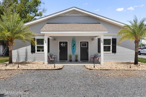 b-421 Carroll Avenue, Bay Saint Louis, MS, 39520 | Card Image