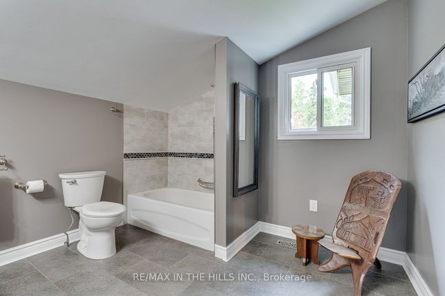 247531 5 Sideroad, House other with 4 bedrooms, 4 bathrooms and 10 parking in Mono ON | Image 36