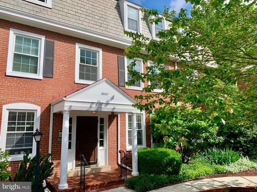 b2-3007 S Buchanan St, ARLINGTON, VA, 22206-1527 | Card Image