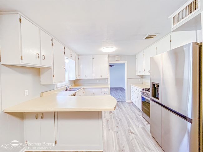608 E 8 Th St, House other with 3 bedrooms, 2 bathrooms and null parking in Coleman TX | Image 14