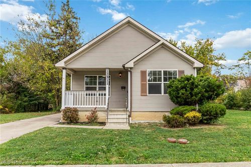 12511 Forest Ave, Cleveland, OH, 44120-2937 | Card Image