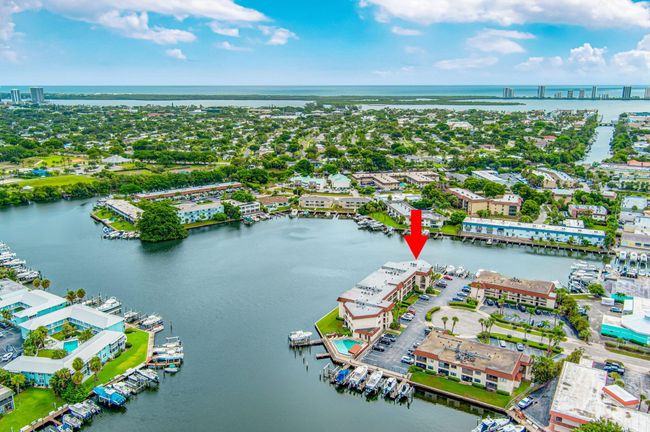 APT-316 - 313 Lake Cir, Condo with 2 bedrooms, 2 bathrooms and null parking in North Palm Beach FL | Image 34