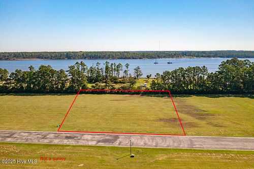 24-107 Waterway Dr, Havelock, NC, 28532-9039 | Card Image