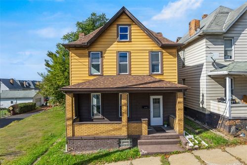 354 11th St, Conway, PA, 15027-1638 | Card Image