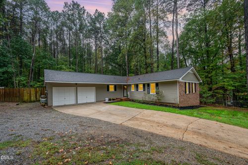 104 Belcross Ct, Garner, NC, 27529-4917 | Card Image
