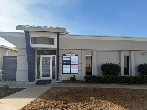 e108-4 9th Ave, Shalimar, FL, 32579-1742 | Card Image