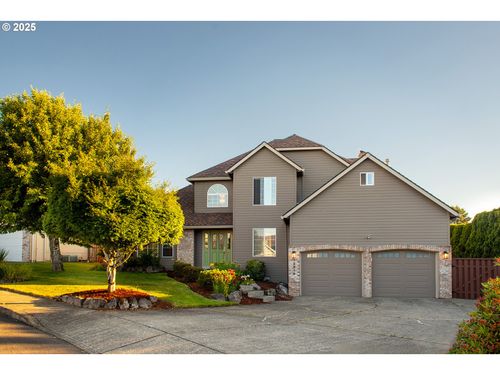 12015 Se Regal Ct, Clackamas, OR, 97015-9245 | Card Image