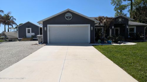 615 19th St, VERO BEACH, FL, 32962-7011 | Card Image