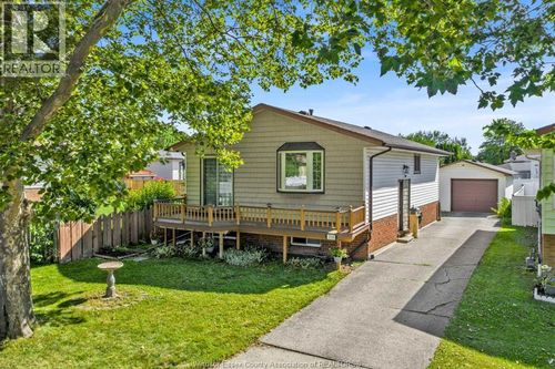 3310 Hemlock Rd, Windsor, ON, N8R1Z8 | Card Image
