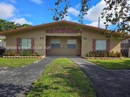 813 Sw 13th St, Fort Lauderdale, FL, 33315-1448 | Card Image