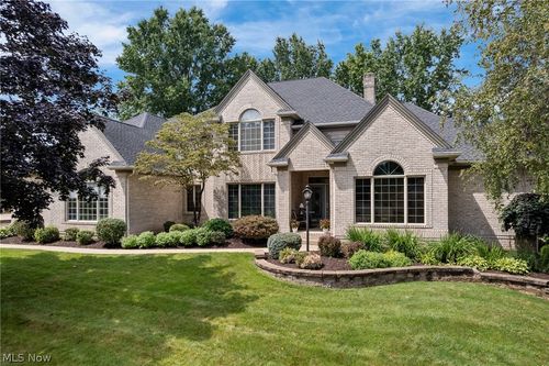 2912 Ironwood Dr, Green, OH, 44312-5809 | Card Image