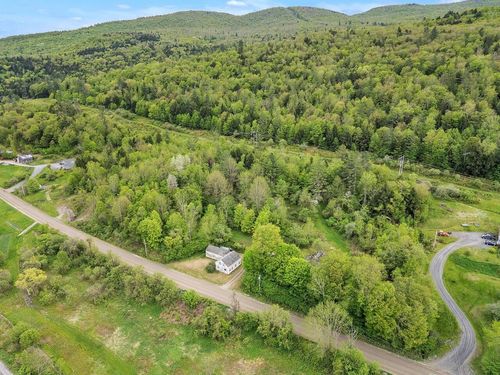3567 River Rd, Waterbury, VT, 05676-9496 | Card Image