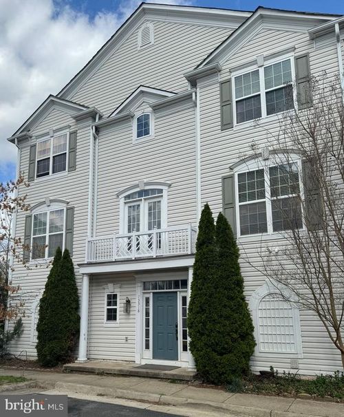 13318 Summer Garden Walk, CENTREVILLE, VA, 20120-5018 | Card Image