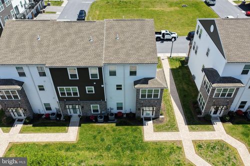 38-121 High Pointe Dr, HUMMELSTOWN, PA, 17036-8104 | Card Image