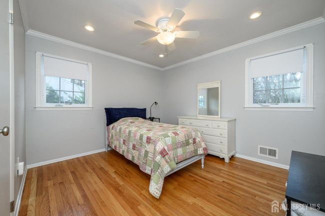 14 Temple Ter, House other with 3 bedrooms, 2 bathrooms and null parking in Lawrence NJ | Image 27