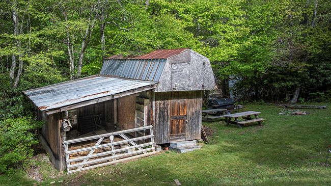 267 Sturgills Rd, House other with 3 bedrooms, 3 bathrooms and null parking in Mouth of Wilson VA | Image 18