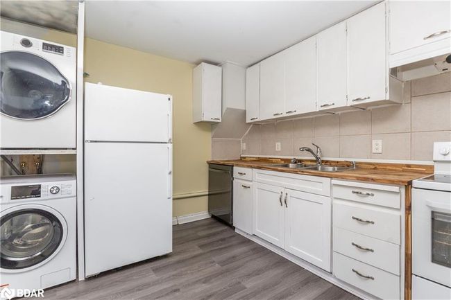 23 Elgin St, Home with 4 bedrooms, 3 bathrooms and 3 parking in Orillia ON | Image 20