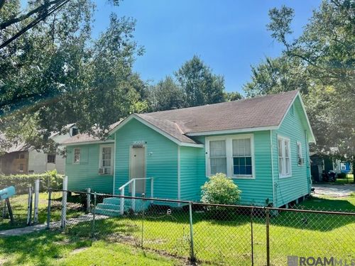 3008 Seneca St, Baton Rouge, LA, 70805-8274 | Card Image