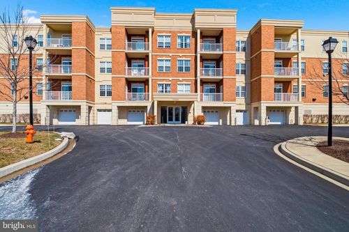 303-10520 Resort Rd, ELLICOTT CITY, MD, 21042-2499 | Card Image