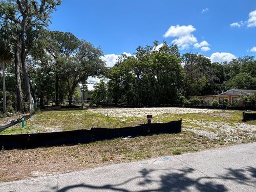 7814 Chapel Ave, PORT RICHEY, FL, 34668-6552 | Card Image
