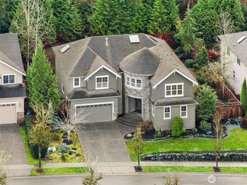 8204 135th Pl Se, Snohomish, WA, 98296-5937 | Card Image