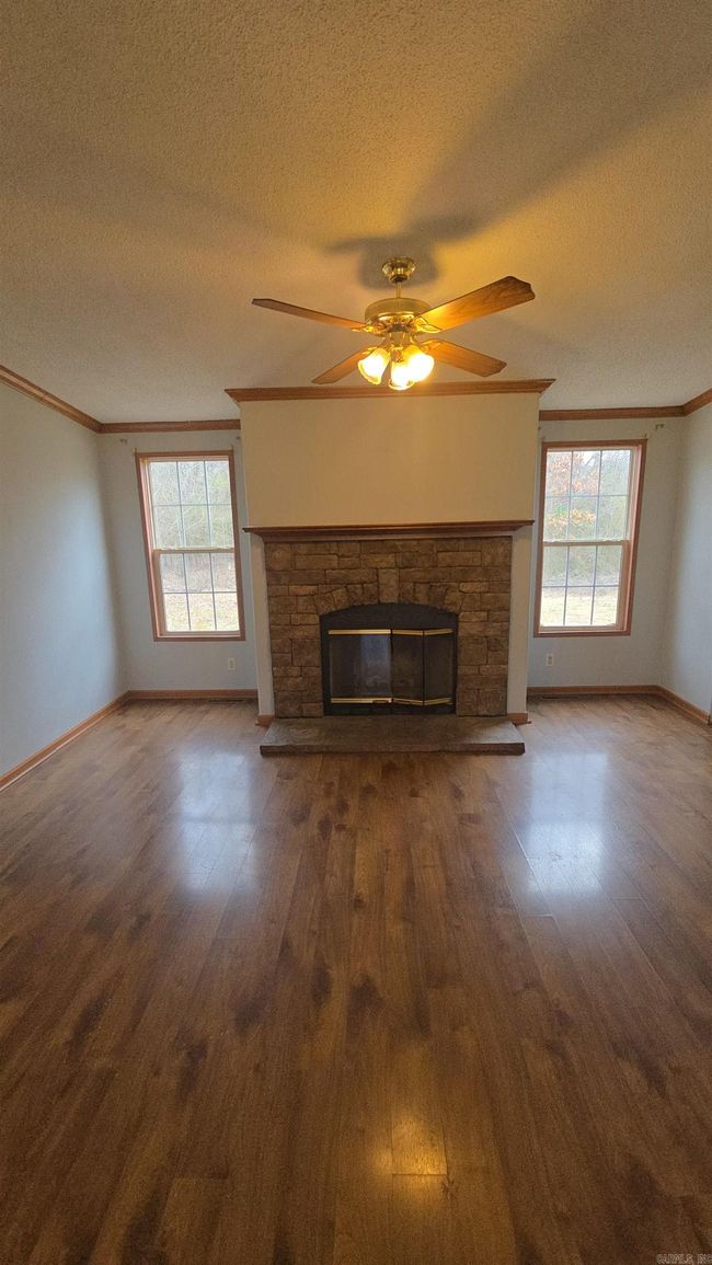 1047 S Hickory St, House other with 3 bedrooms, 2 bathrooms and null parking in Bald Knob AR | Image 14