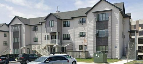 304-6 Amsterdam Way, Monroe, NY, 10950-7161 | Card Image