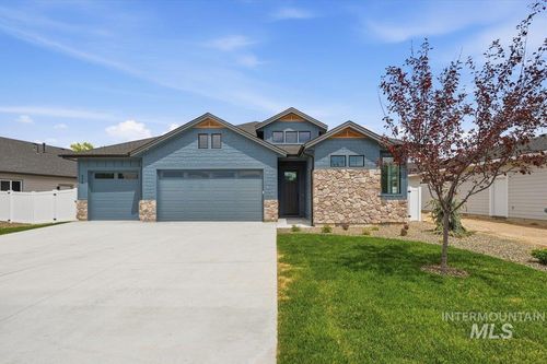 536 Mountain Loop Rd, Middleton, ID, 83644-1219 | Card Image