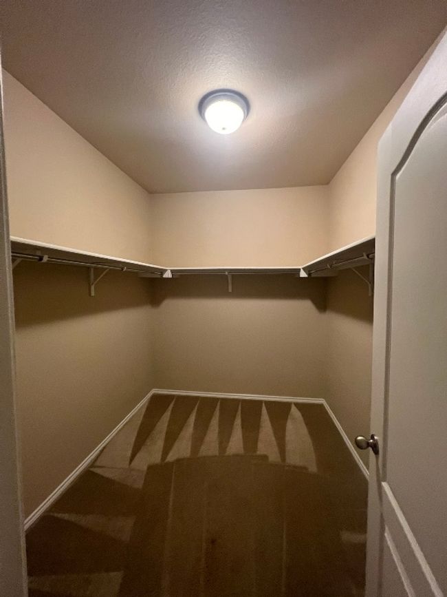 330 Grand Junction Trl, House other with 3 bedrooms, 2 bathrooms and null parking in Georgetown TX | Image 15