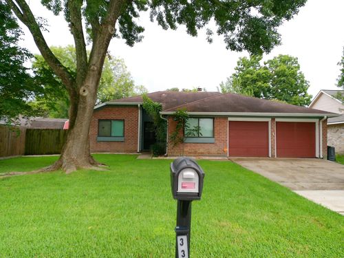 335 Anchor Way, League City, TX, 77573-9221 | Card Image