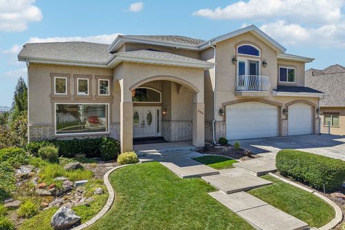 220 Ridge Rd, Orem, UT, 84057-7224 | Card Image