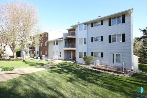 apt-205-1108 W 57th St, Sioux Falls, SD, 57108-2839 | Card Image