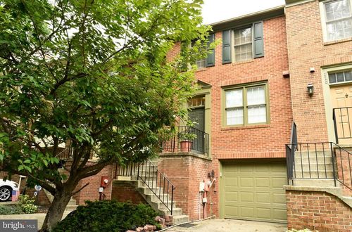3838 Angelton Ct, BURTONSVILLE, MD, 20866-2061 | Card Image