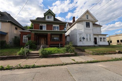 903 Brackenridge Ave, Brackenridge, PA, 15014-1403 | Card Image