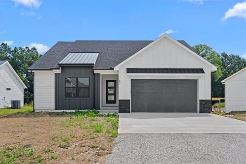 87 Se 461st Rd, Warrensburg, MO, 64093-7956 | Card Image