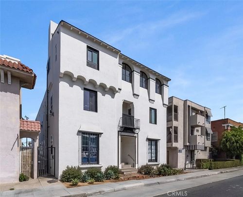 apt-18-1827 E 4th St, Long Beach, CA, 90802-3857 | Card Image