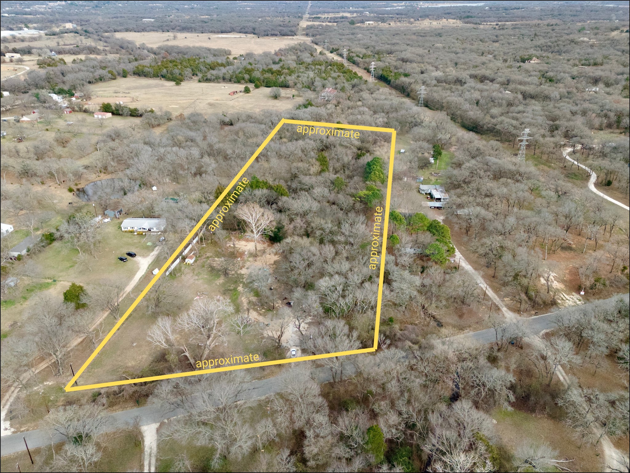 Land in Cleburne